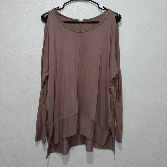 Women's long sleeve cold shoulder sweater Blouse, Size M, Mauve wishlist - Picture 1 of 12